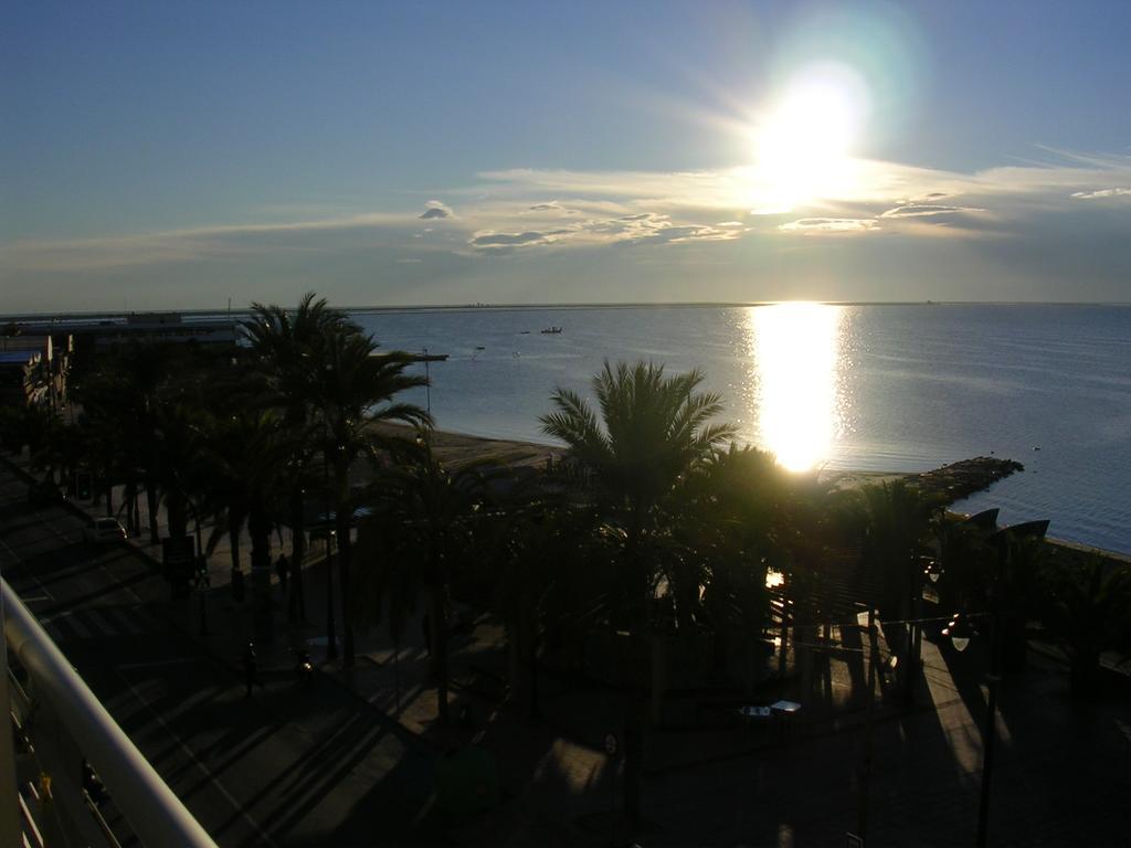 Hotel Neptuno San Pedro del Pinatar Kültér fotó