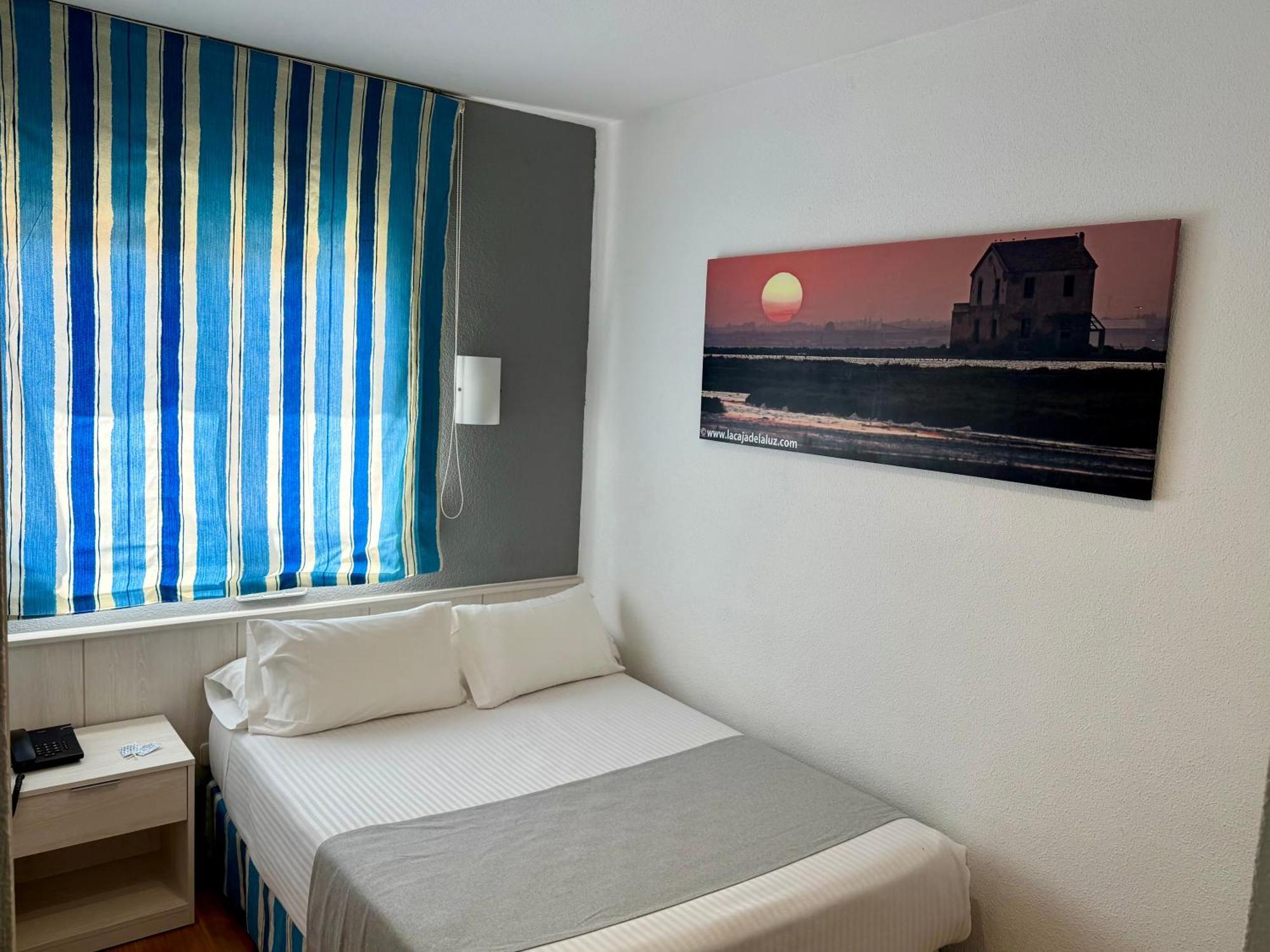 Hotel Neptuno San Pedro del Pinatar Szoba fotó