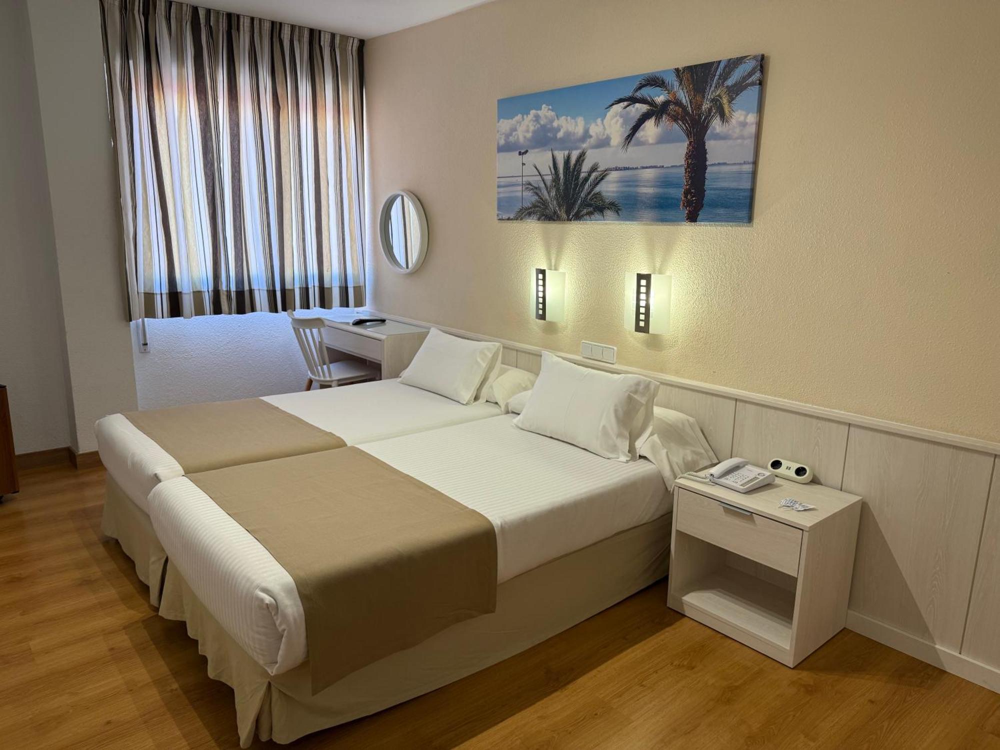 Hotel Neptuno San Pedro del Pinatar Szoba fotó